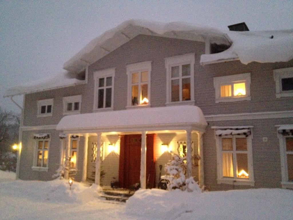 Lansmansgarden Adalen Hotel Lugnvik Exterior photo